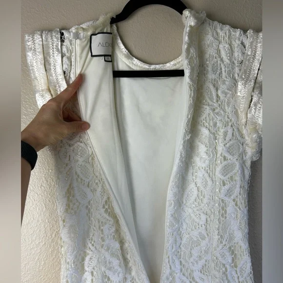 Alexis Kleo Midi Dress - Picture 7 of 10